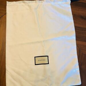 Gucci satin White Drawstring Dust Bag 18” x14”